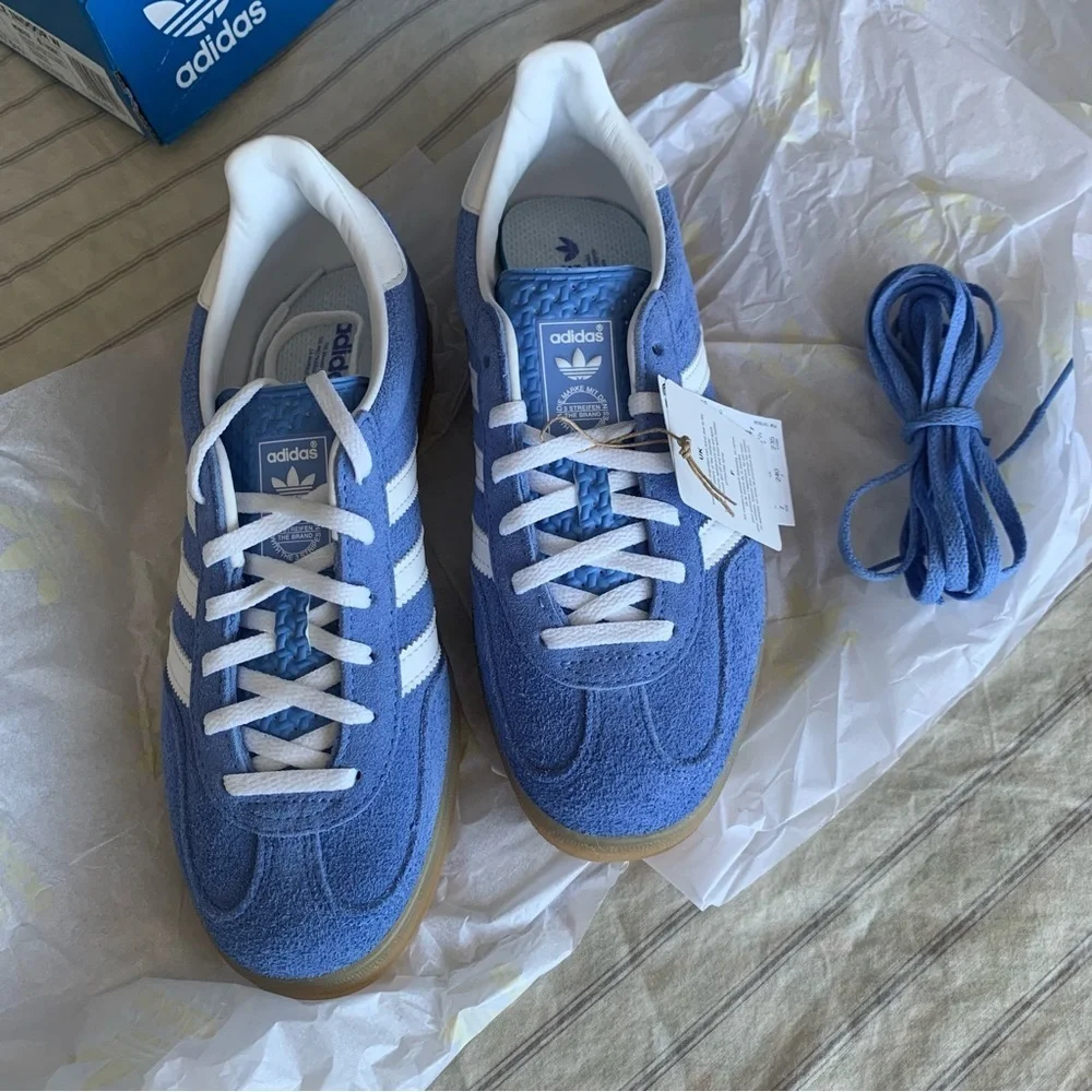 Adidas Women's Gazelle Indoor Sneakers Original Shoes Blue Fusion Gum HQ8717 - Picture 16 of 16
